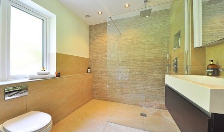 Devis gratuit pour rénovation salle de bain clé en main à Roanne